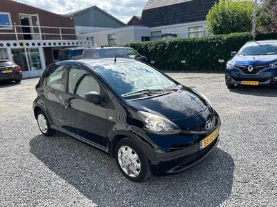 tweedehands Toyota Aygo 1.0-12V !AIRCO! !APK! ! TOERENTELLER!