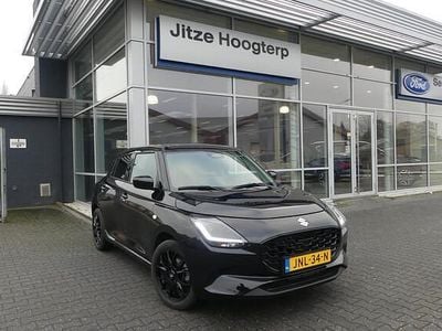 Zwart Occasion 2025 Suzuki Swift Hatchback | € 21.895 (Eerlijke prijs)