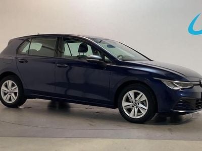 Occasion VW Golf VIII Life 131 PK (96 kW) 2021 Blauw Hatchback