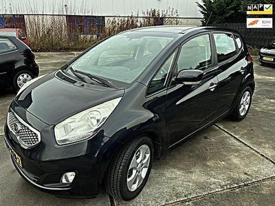 Zwart Gebruikt 2010 Kia Venga Hatchback | € 6.500 (Eerlijke prijs)