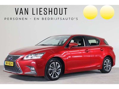 Lexus CT200h