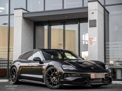 Zwart Gebruikt 2024 Porsche Taycan Performance Package Stationwagen | € 94.950 (Eerlijke prijs)