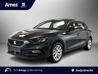 Grijs Gebruikt 2025 Seat Leon Style Hatchback | € 27.995 (Eerlijke prijs)