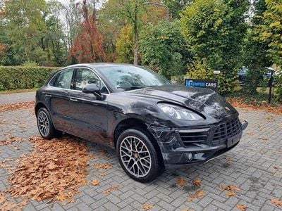 Porsche Macan S