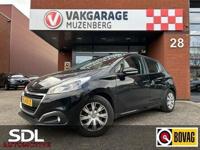 tweedehands Peugeot 208 1.2 PureTech Blue Lion // NAVI // AIRCO