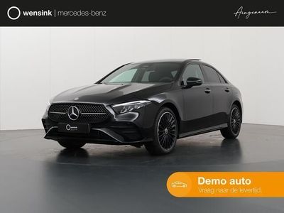 tweedehands Mercedes E250 A-KLASSE limo| AMG Line | Nightpakket | Panorama-schuifdak | 19" AMG-velgen | LED-koplampen | Keyless GO | DAB+ | Achteruitrijcamera |