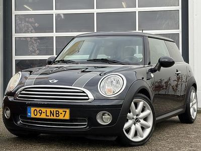 Zwart Gebruikt 2009 Mini Cooper Business Hatchback | € 3.950 (Eerlijke prijs)