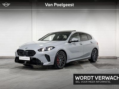 Grijs Gebruikt 2025 BMW 120 M Sport Hatchback | € 42.900 (Iets duurder)