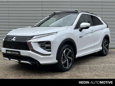 tweedehands Mitsubishi Eclipse Cross 2.4 PHEV Prestige Adaptieve cruise control / Lederen bekleding / Electrisch schuifdak / Stoelverwarming voor / Navigatie / Parkeercamera /