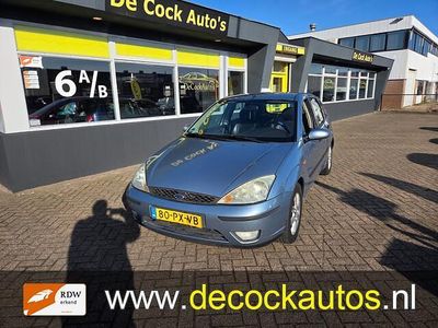 Grijs Occasion 2005 Ford Focus Futura Hatchback | € 1.440 (Goede deal)