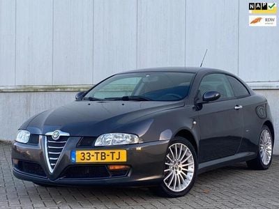 Occasion Alfa Romeo GT 140 PK (102 kW) 2006 Grijs Coupé