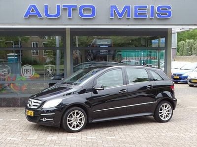 Mercedes B200