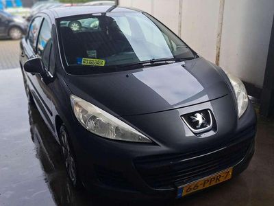 Occasion Peugeot 207 Access 73 PK (53 kW) 2011 Grijs Hatchback