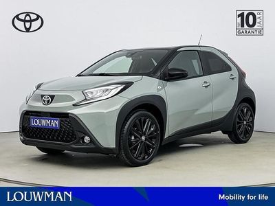 Groen Nieuw 2025 Toyota Aygo X Design SUV | € 25.644