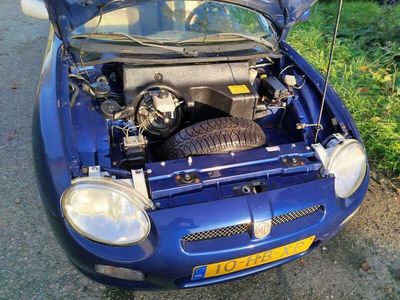 MG F