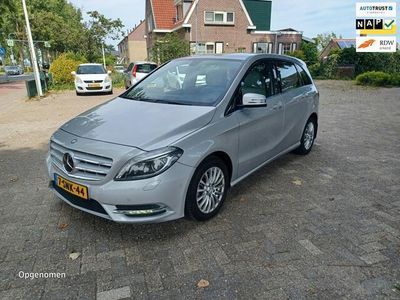 Mercedes B180