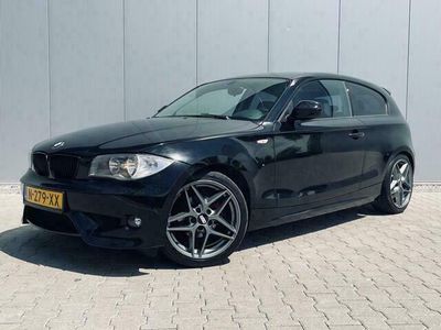 tweedehands BMW 116 1-SERIE i M-pakket, 18 inch, Navigatie