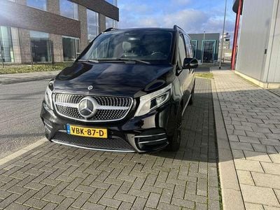 Mercedes V300