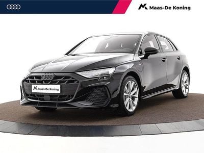 Zwart (metallic) Occasion 2025 Audi A3 Sportback e-tron S-Line Hatchback | € 39.880 (Eerlijke prijs)