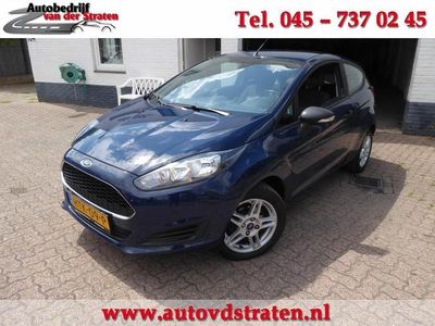 Blauw Gebruikt 2016 Ford Fiesta Style Hatchback | € 7.950 (Iets duurder)