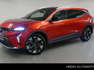 Rood Occasion 2025 Renault Scenic E-Tech Komfort SUV | € 39.900 (Eerlijke prijs)
