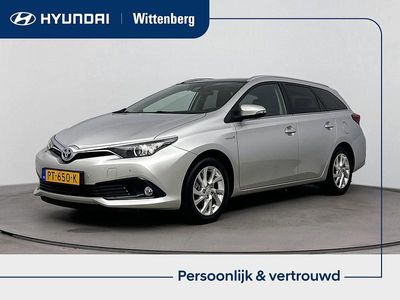 Toyota Auris Hybrid