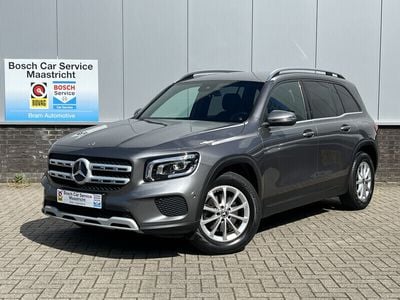 Mercedes GLB200
