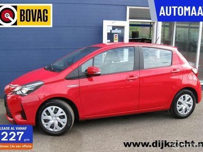 Rood Gebruikt 2020 Toyota Yaris Active Hatchback | € 16.445 (Eerlijke prijs)
