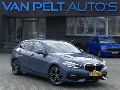 Occasion BMW 118 Executive 140 PK (102 kW) 2020 Grijs (metallic) Hatchback