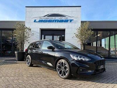 Zwart (metallic) Occasion 2020 Ford Focus Business Edition Stationwagen | € 13.750 (Goede deal)