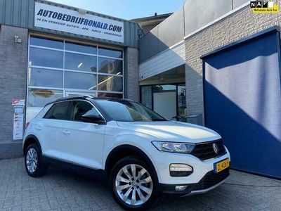 tweedehands VW T-Roc 1.0 TSI Style Business NL.Auto/Apple Carplay/Autom