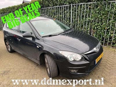 Zwart Gebruikt 2011 Hyundai i30 Stationwagen | € 2.900 (Goede deal)