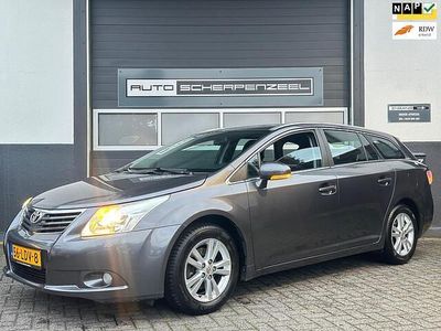 Grijs Gebruikt 2010 Toyota Avensis Business Edition Stationwagen | € 6.985 (Iets duurder)