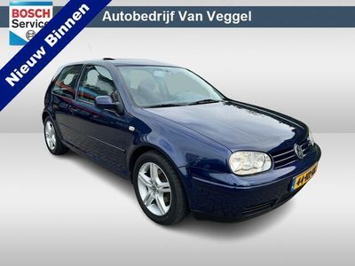 tweedehands VW Golf IV 2.0 airco, schuif kantel, elek ramen