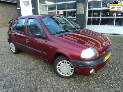 Renault Clio II