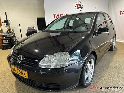 VW Golf V
