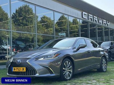 Lexus ES300