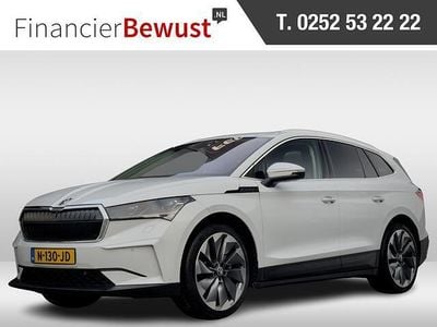 Wit (metallic) Gebruikt 2021 Skoda Enyaq iV First Edition SUV | € 24.900 (Iets duurder)