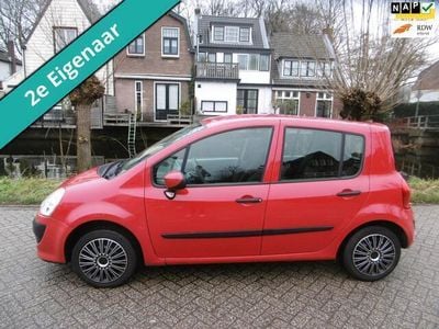 Occasion Renault Modus Expression 75 PK (55 kW) 2010 Rood MPV