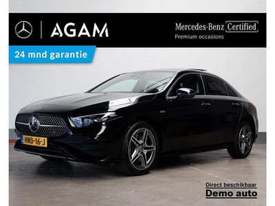 Zwart Gebruikt 2025 Mercedes A250 Business Sedan | € 41.950 (Iets duurder)