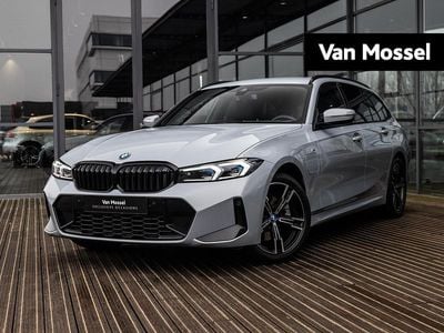 Grijs Occasion 2023 BMW 330e M Sport Stationwagen | € 37.900 (Goede deal)