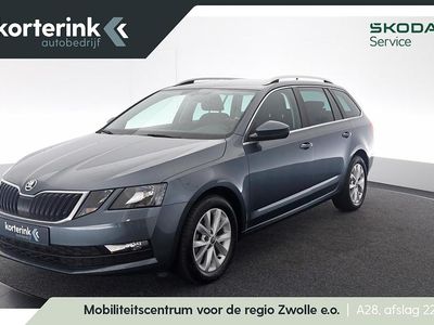 Grijs Occasion 2018 Skoda Octavia Business Line Stationwagen | € 14.950 (Iets duurder)