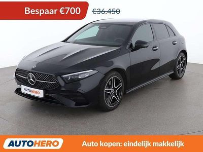 Zwart Occasion 2023 Mercedes A250 AMG line Hatchback | € 35.949 (Eerlijke prijs)