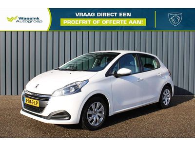 Wit Occasion 2018 Peugeot 208 Active Hatchback | € 9.940 (Eerlijke prijs)