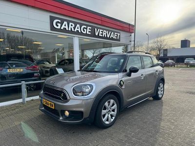 tweedehands Mini Cooper Countryman SE ALL4 Chili