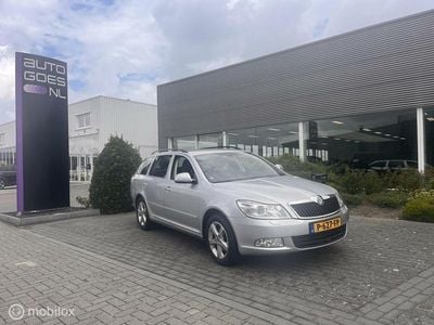 Stationwagon Occasion 2011 Skoda Octavia Elegance Stationwagen | € 5.950 (Eerlijke prijs)