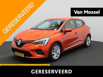 Oranje Occasion 2021 Renault Clio V Business Hatchback | € 14.235 (Eerlijke prijs)