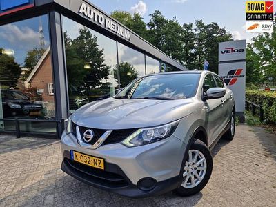 Grijs Gebruikt 2016 Nissan Qashqai Acenta SUV | € 11.950 (Eerlijke prijs)