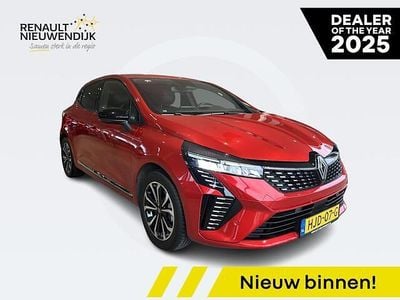 Occasion Renault Clio V Techno 143 PK (105 kW) 2025 Rouge flamme nnp Hatchback