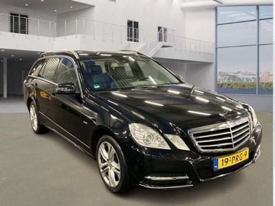 Mercedes E200